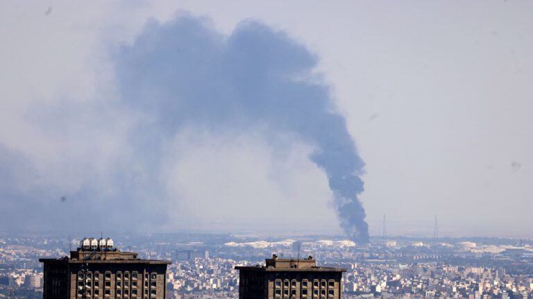 Analysts scratching their heads over israel iran conflict