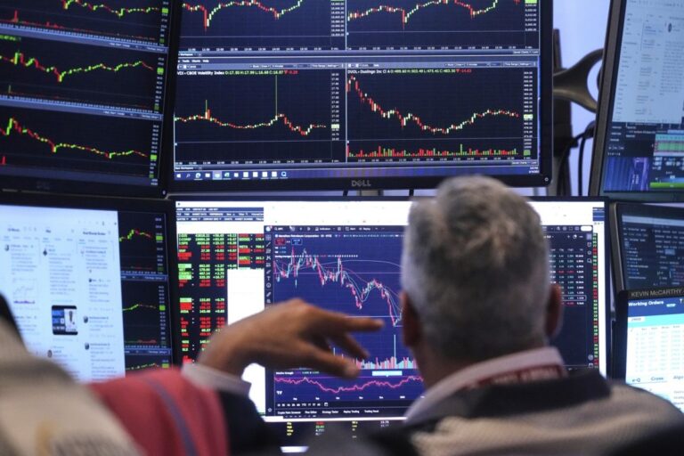 S&p/tsx composite index closes up as gold rises, u.s. markets
