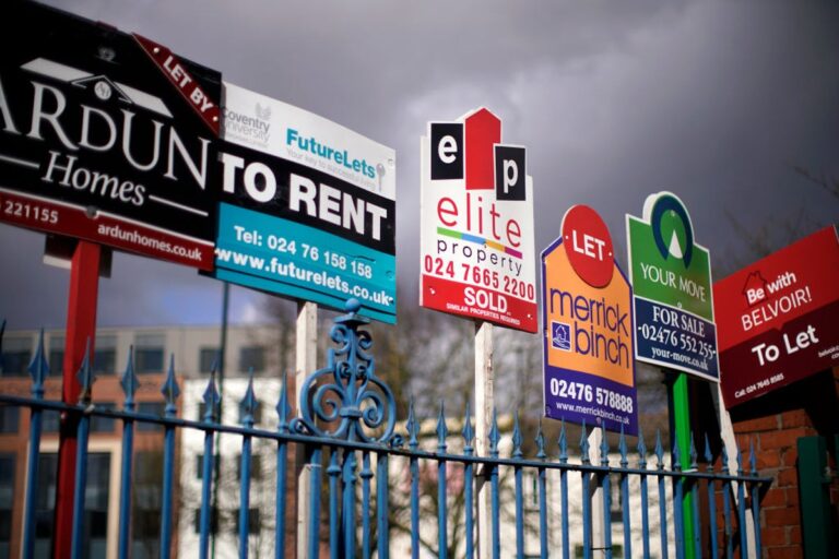 Business news live: government faces criticism for cash isa cuts