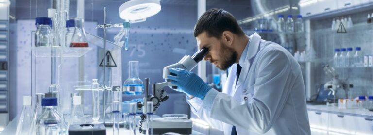 Exploring 3 high growth tech stocks in the us market