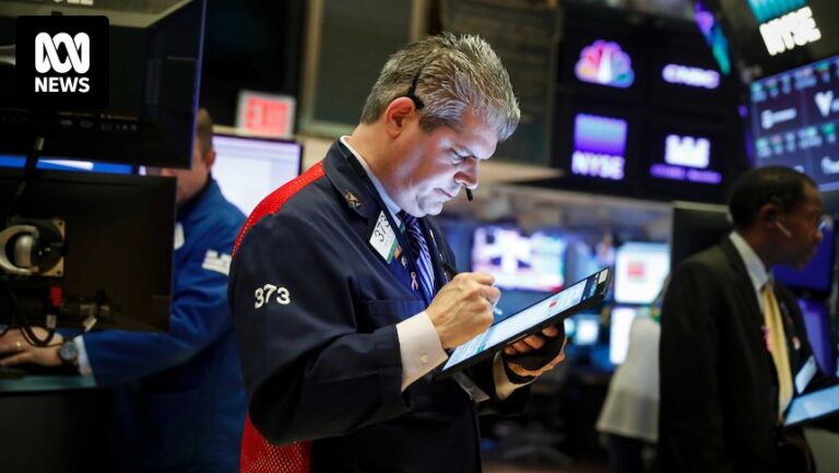 Live updates: us and eu seal trade deal, wall st