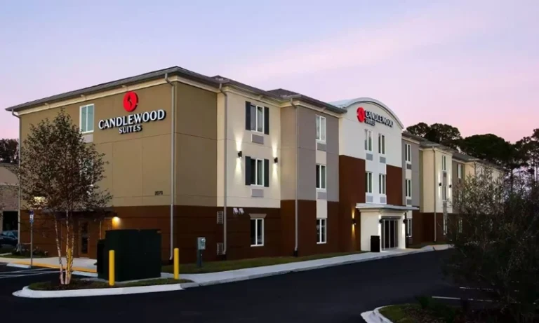 Sub $50 million hotel deals dominate u.s. market amid economic uncertainty