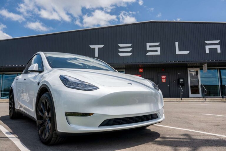 Tesla, google lead a string of big earnings reports