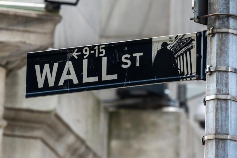 Dow, s&p 500, nasdaq futures retreat from records in wait