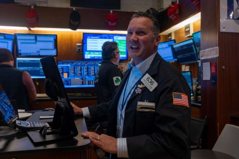 S&p 500 hits record high as stocks tick higher ahead