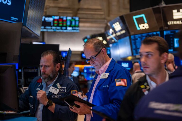 Stocks extend rally after encouraging inflation data; s&p 500 goes