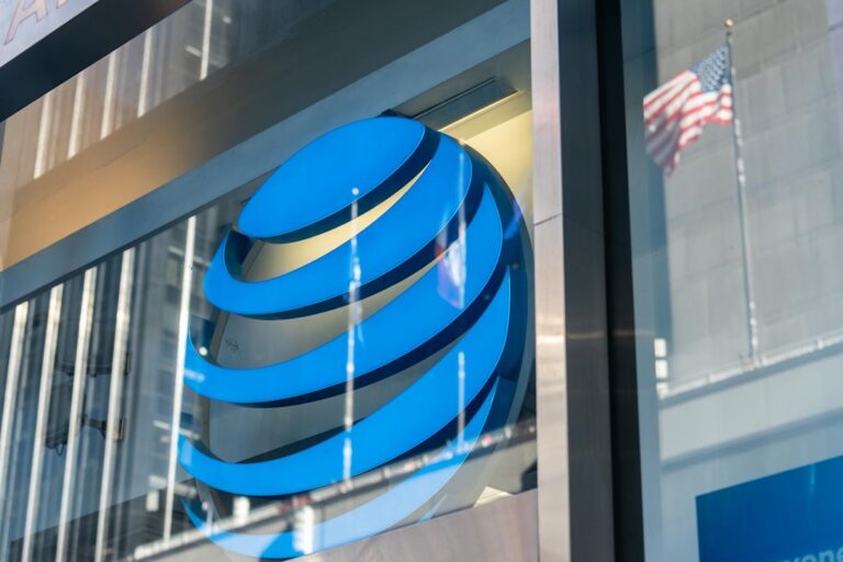 Us corporate leverage poised to rise with $1 trillion deals