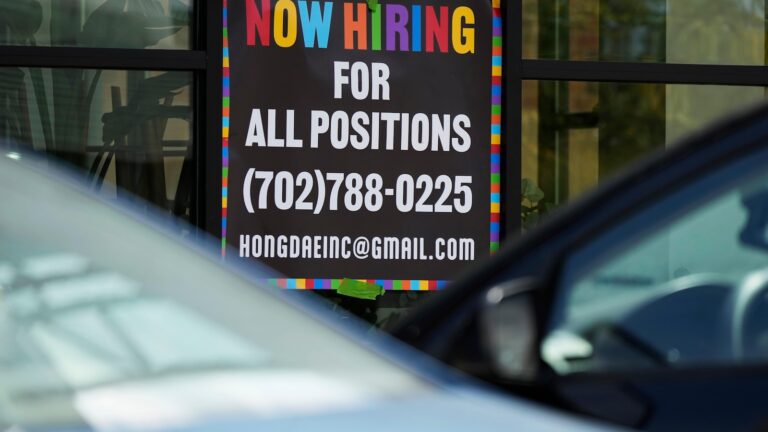Us applications for jobless benefits rise last week, but layoffs