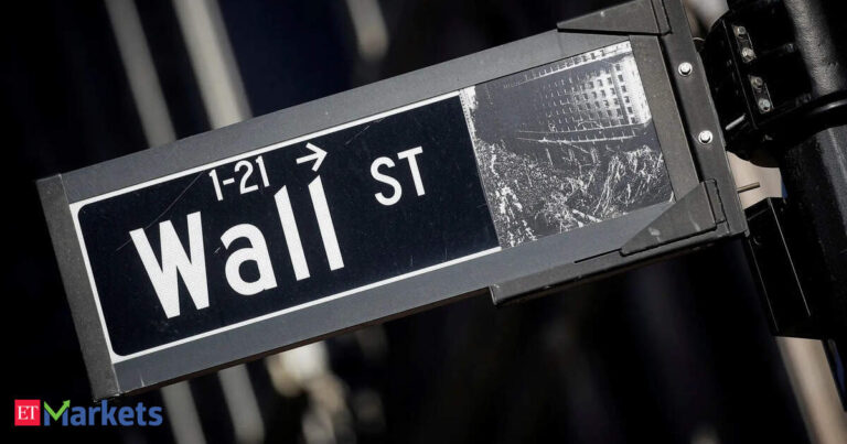 Us stocks fall as dell, nvidia drive tech losses