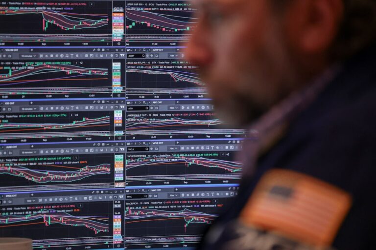 Premarket: u.s. stock futures muted ahead of payroll benchmark revision