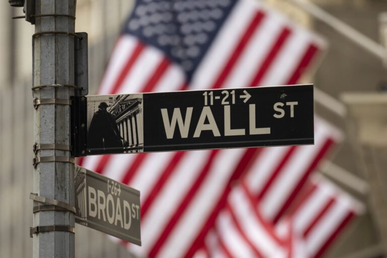 S&p/tsx composite, u.s. markets rise ahead of labour data on