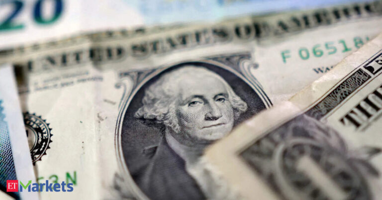 Us dollar hits lowest since end july ahead of us jobs